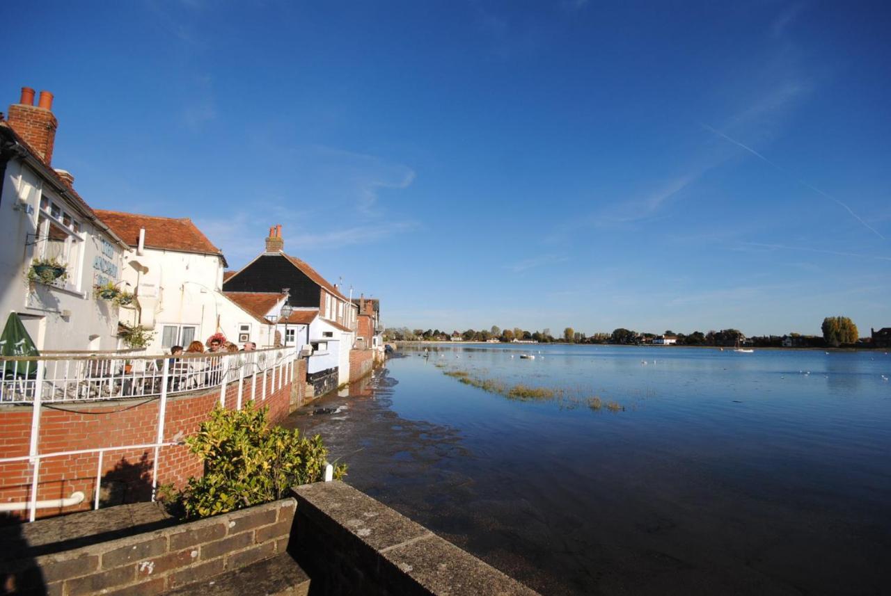 Blacksmiths Cottage, Bosham Dış mekan fotoğraf